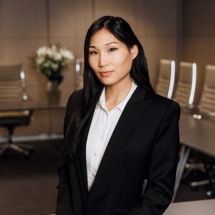 Céline Guo, Veil Jourde