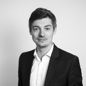 Patrick Luis, Honotel