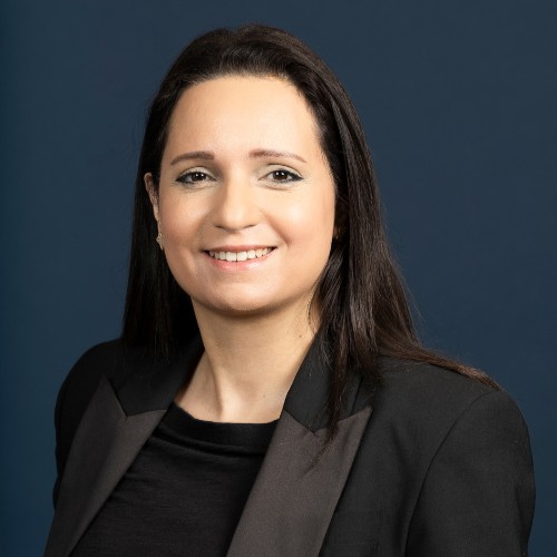 Najat Aasqui, Altarea