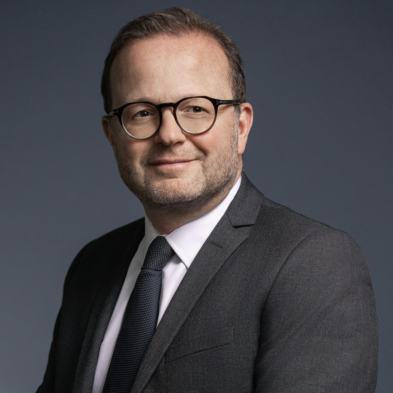 Olivier Parawan, Mayer Brown