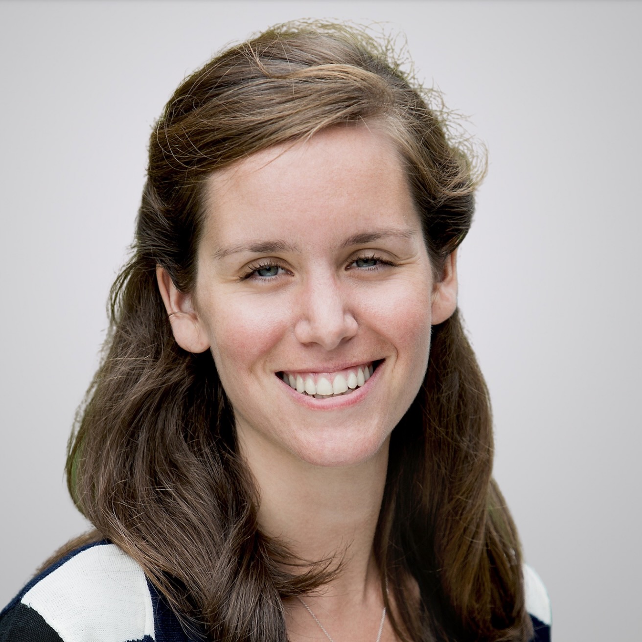 Alexandra Nikitine, Hines