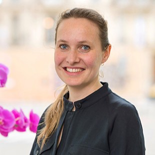 Noémie Le Bastart, Alex Bolton