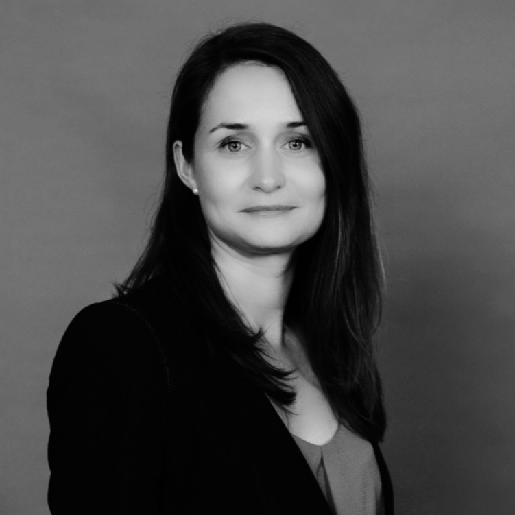 Florence Henry-Arrouasse, La Poste Immobilier