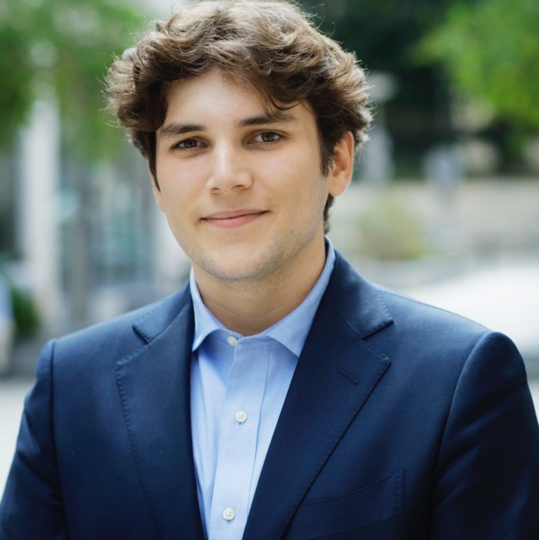 Sacha Pellegrini, Hemisphere