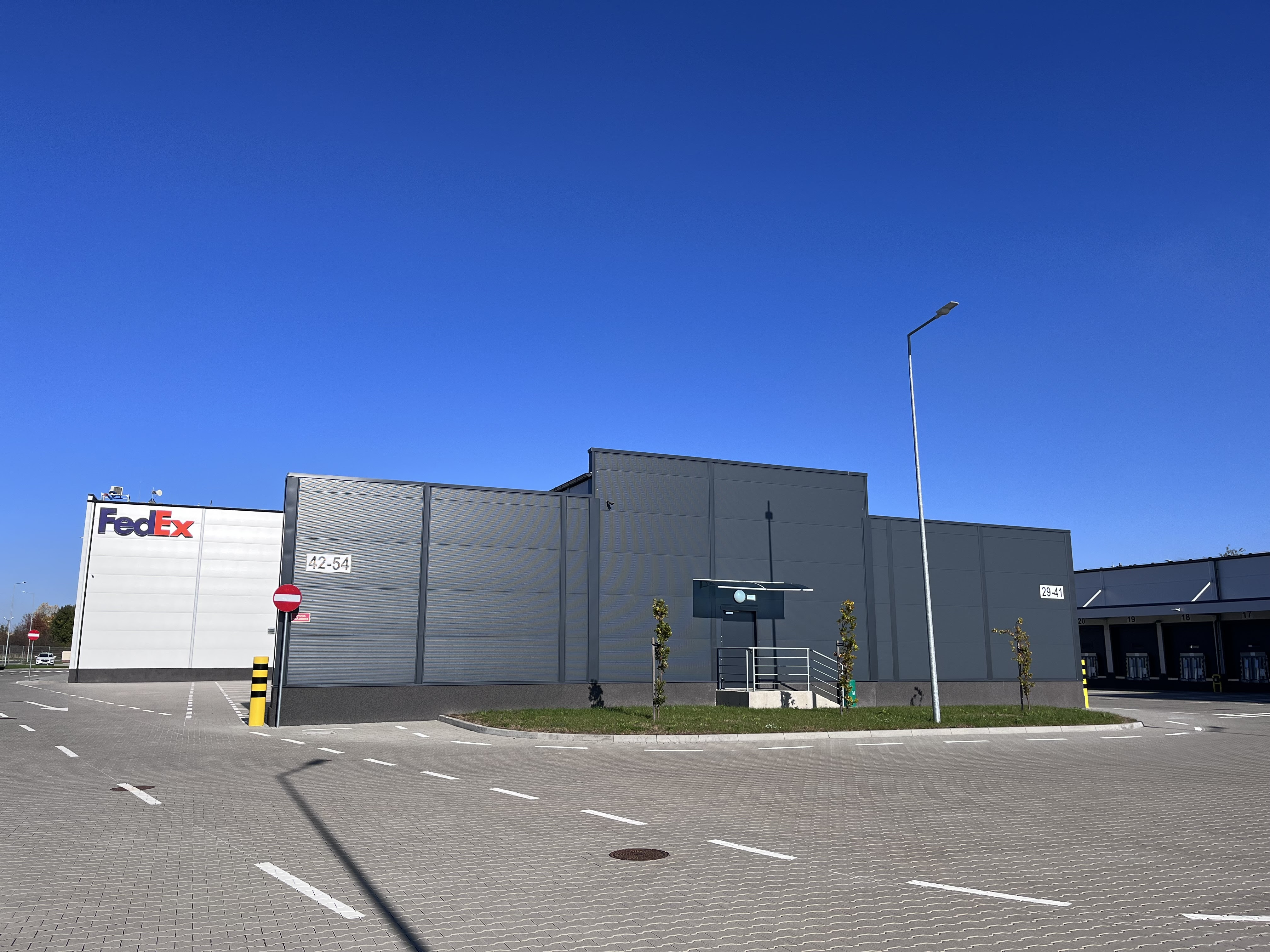 L'entrepôt Fedex acheté par MNK à Kalisz, en Pologne