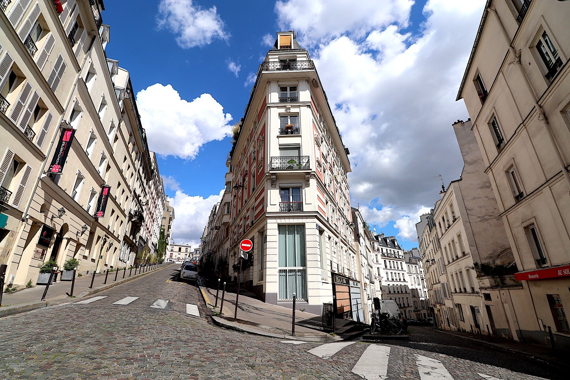 AMDG acquiert dix nouveaux actifs en France, dont dans le 18 arrondissement de Paris.