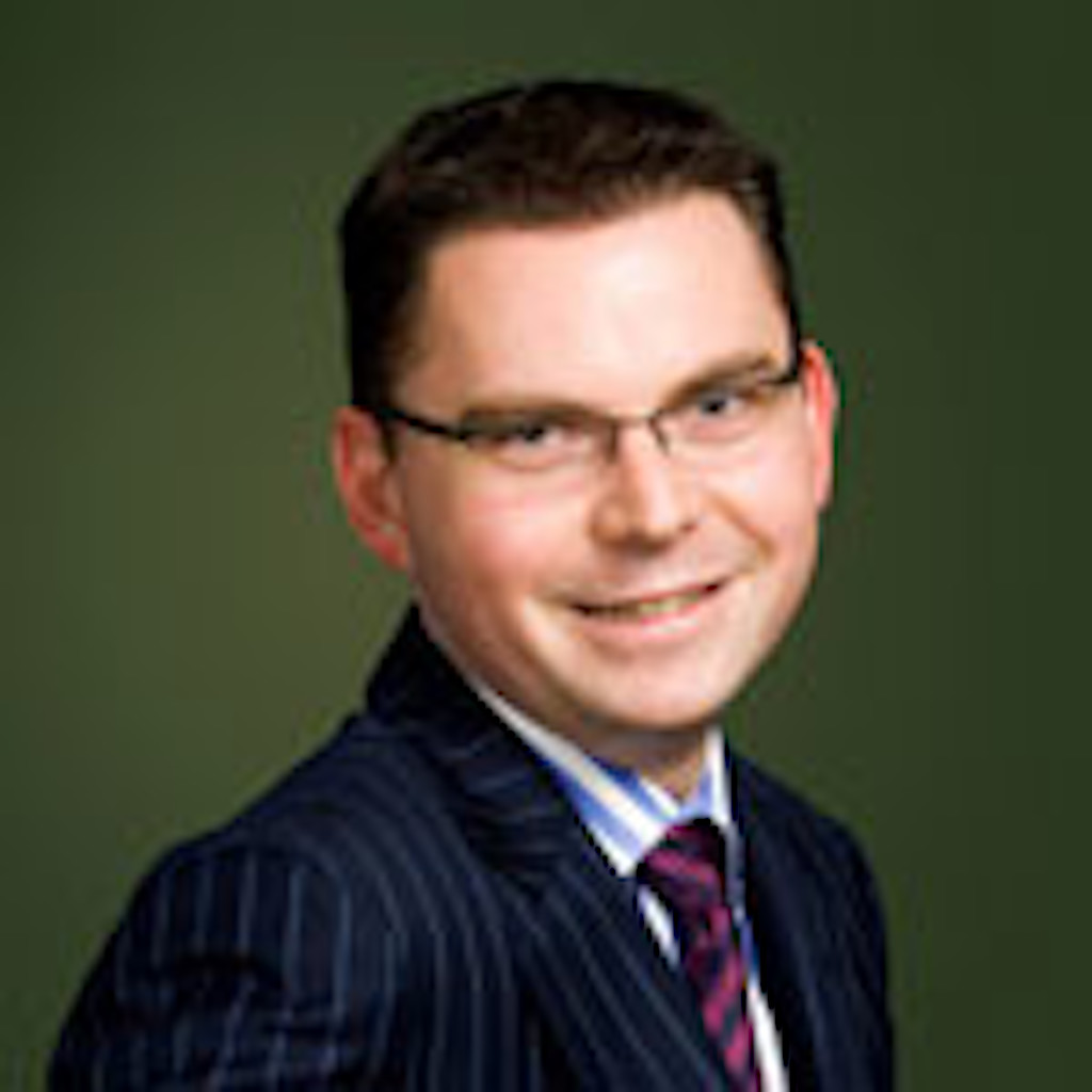 Vincent Daniel-Mayeur, Freshfields