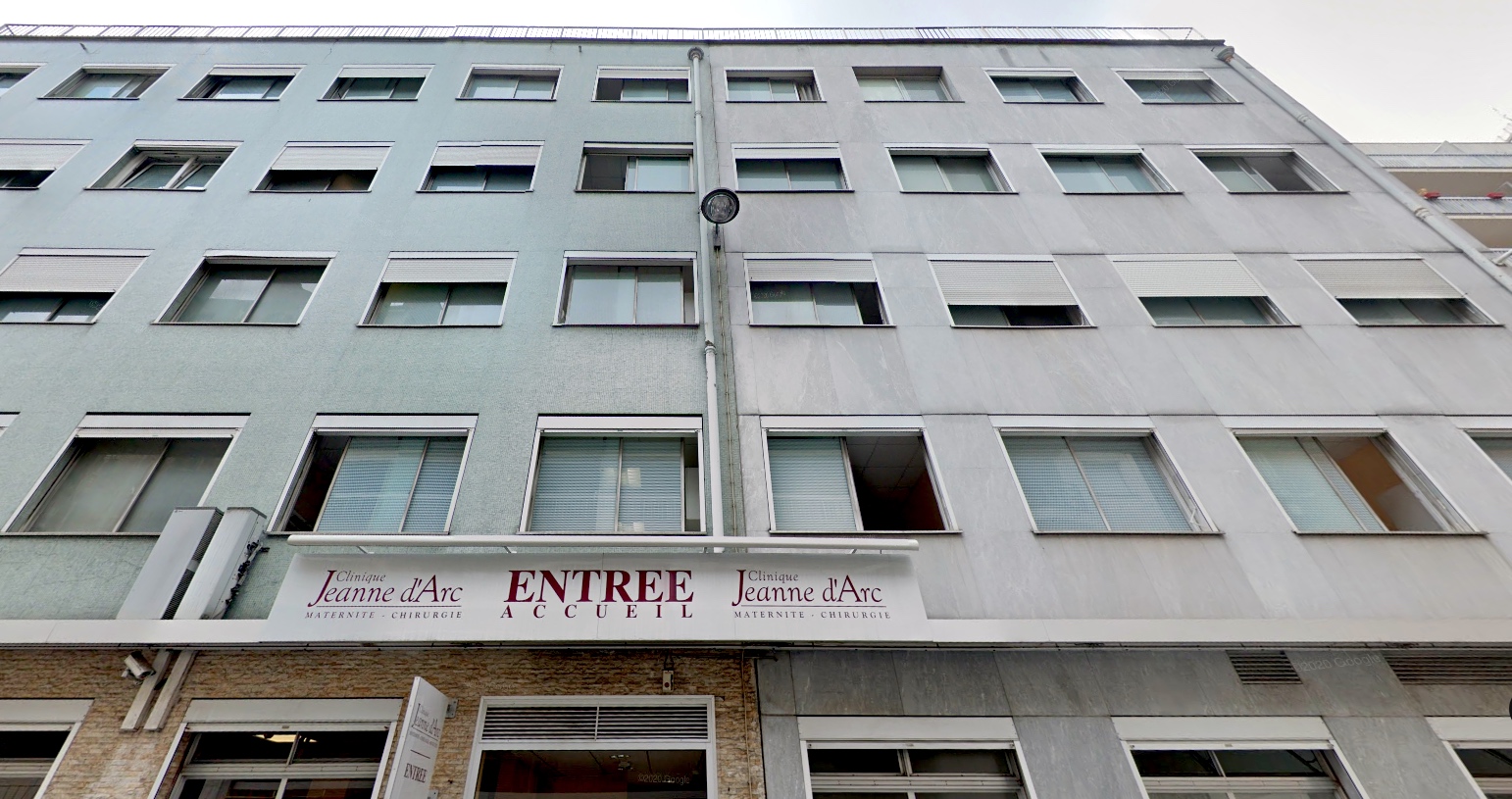 La clinique Jeanne d'Arc, au 13-15 rue Ponscarme, Paris 13.