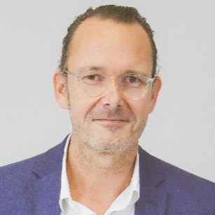 Stéphane Guivarc’h, Office Santé