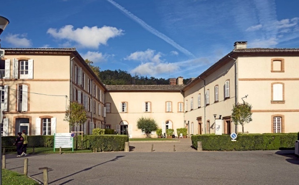 La clinique du Château de Vernhes, près de Toulouse