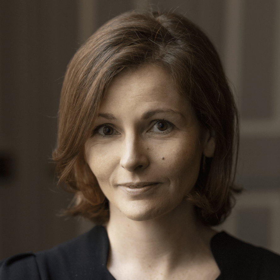 Fabienne de la Porte des Vaux, C&C Notaires