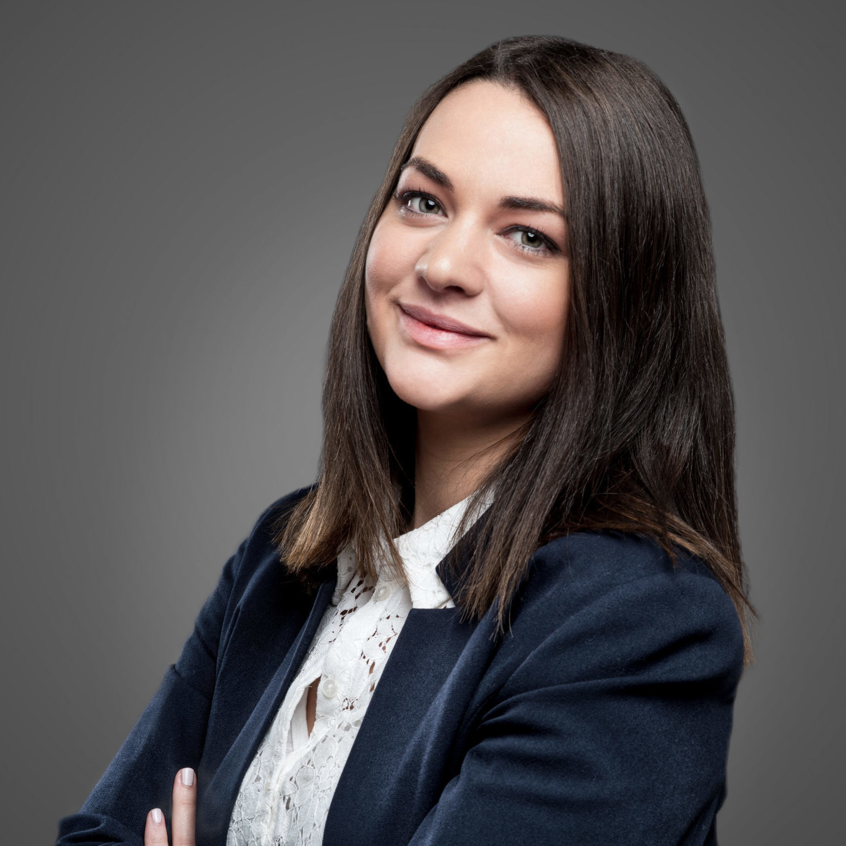 Emilie Caracatzanis, June Reim