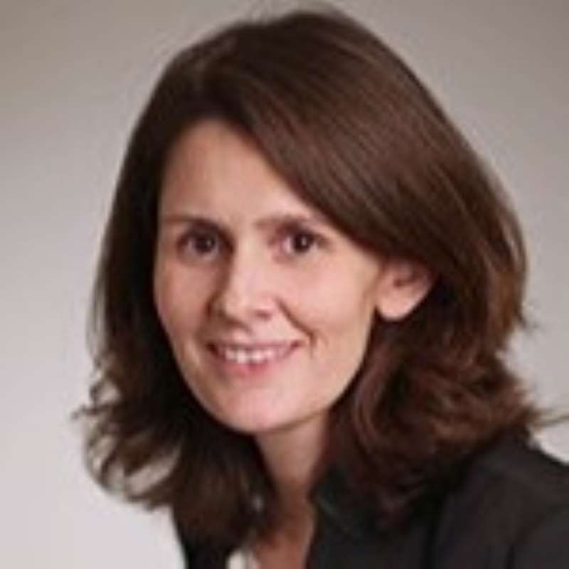 Olivia Guéguen, Dentons