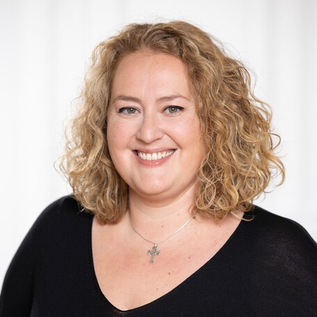 Silvia Alvarez, Raise REIM