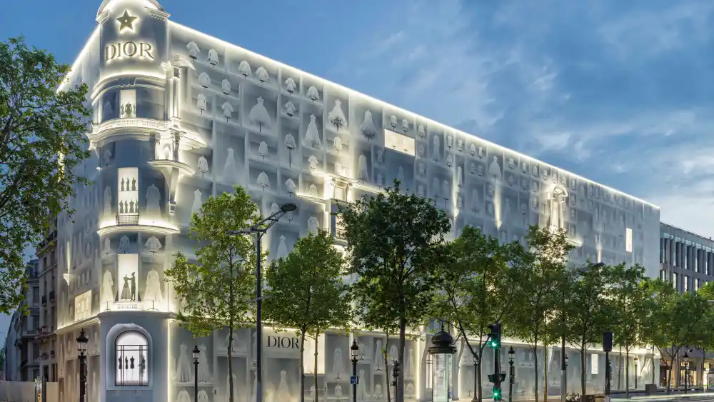 Gecina divests 101 Champs-Elysées building in Paris CBD - CRE Herald