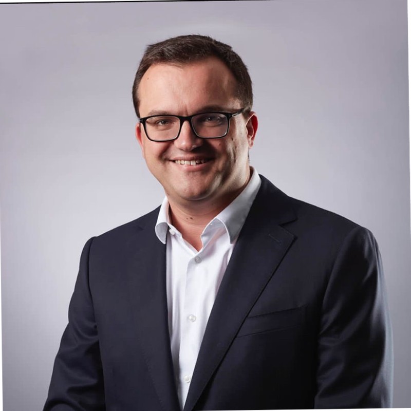 Alexandre Scappaticci, Vaillance Immobilier