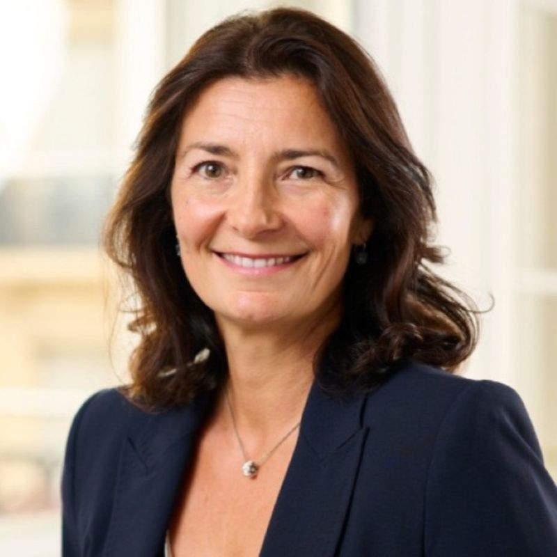 Eglantine Lioret, Desfilis