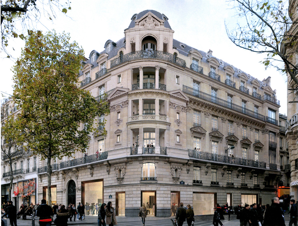 L'immeuble du 114 Champs Elysées, qui va accueillir le flagship d'Apple