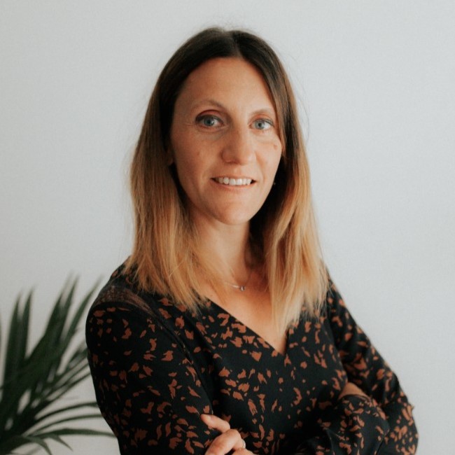 Sandrine Laforgue, Adim