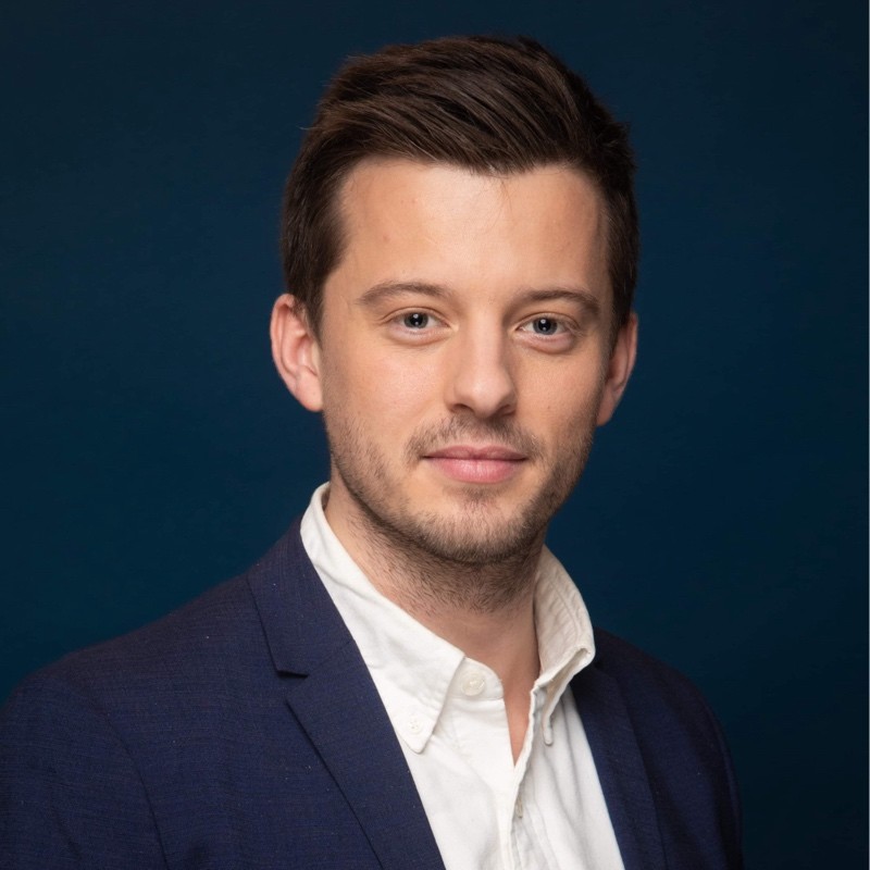 Hugo Chapert, Accor