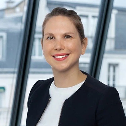 Claire Desjardins, Taylor Wessing