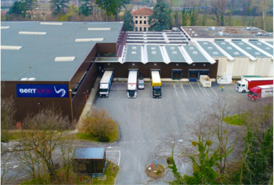 L' entrepôt logistique situé à Mercurol-Veaunes, dans la Drôme.