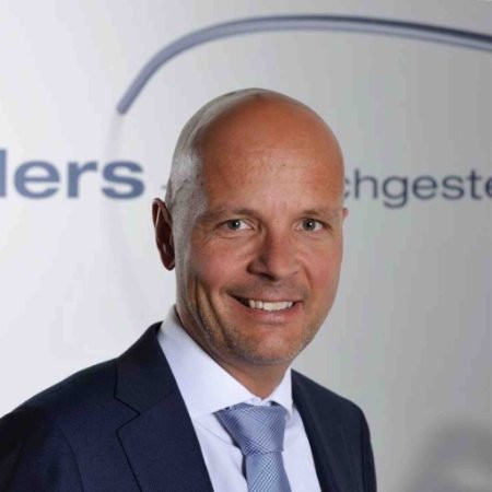 Roger Hennig, Schroders Capital