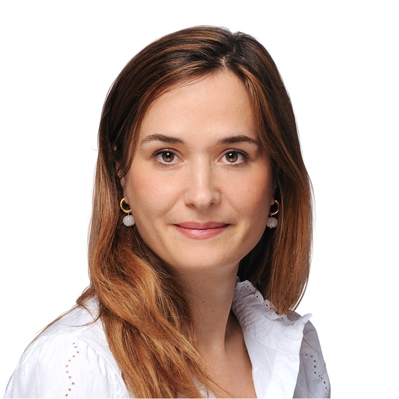 Juliette Sulli, Freshfields