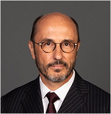 Jérôme Pentecoste, DLA Piper.