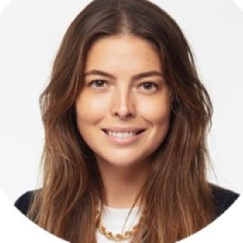 Inès Cariou, Princip