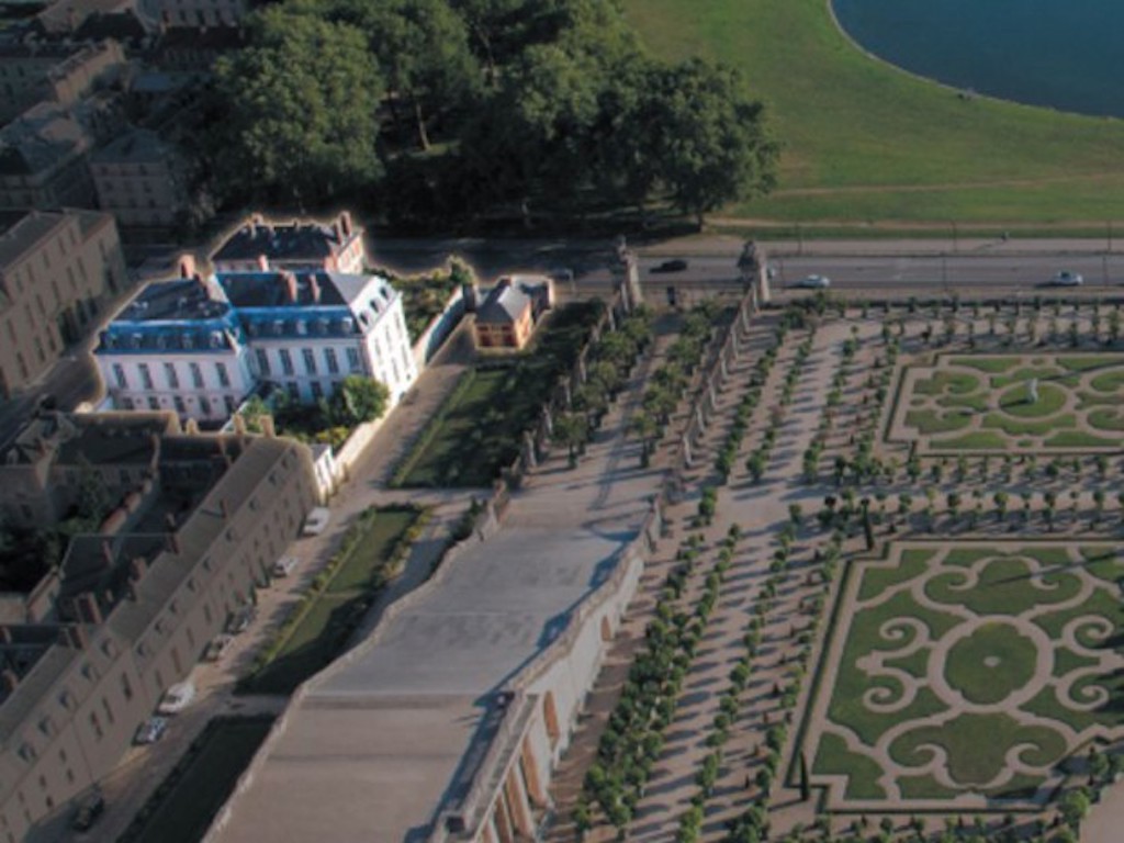 Les bâtiments du Grand Contrôle, du Petit Contrôle et du pavillon des premières cent marches du Château de Versailles