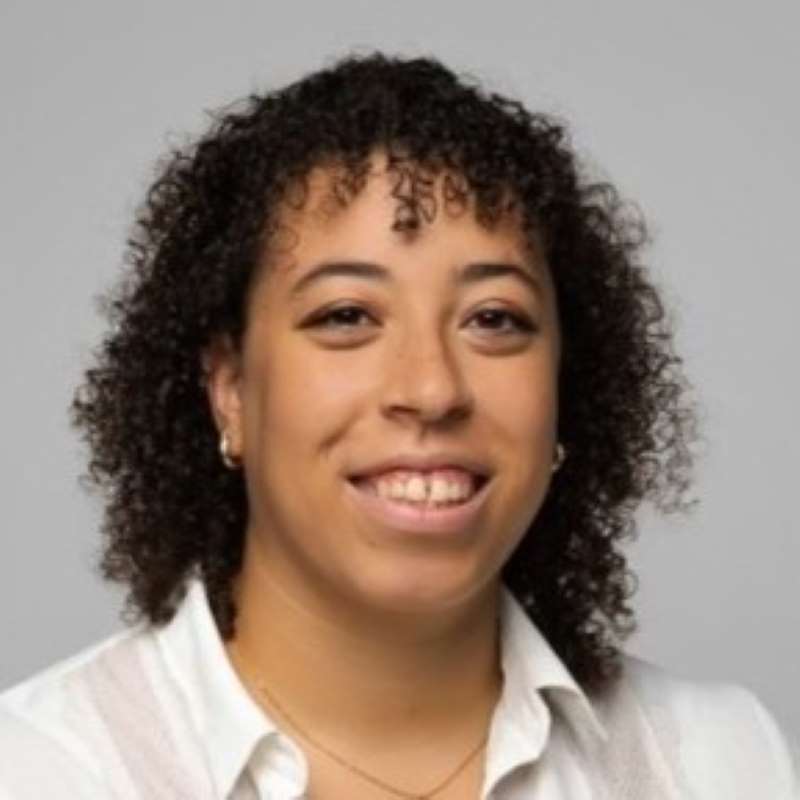 Amélia Haguy, Serris Reim