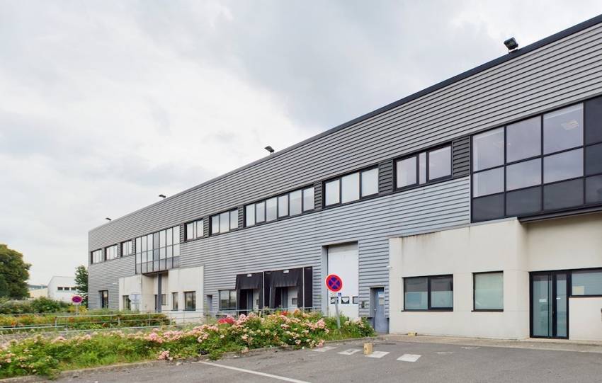 L'entrepôt de logistique urbaine situé à La Courneuve. L'entrepôt de logistique urbaine situé à La Courneuve.