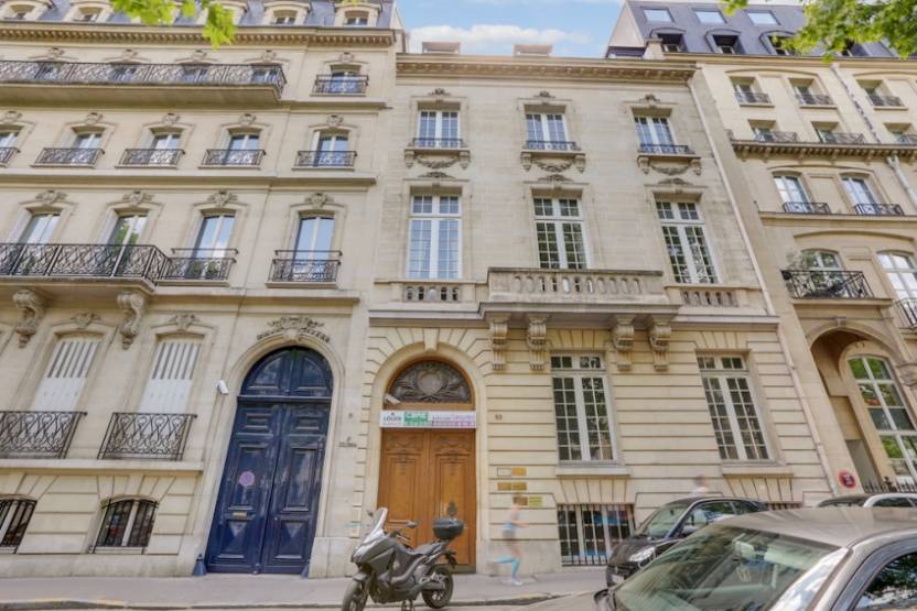 L'immeuble du 53 avenue Hoche, dans le 8e arrondissement de Paris. 