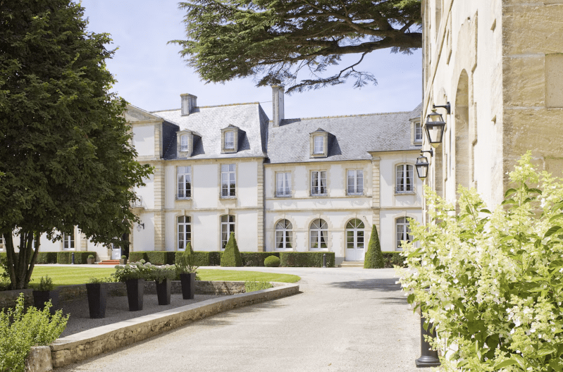Le château de Sully dans le Calvados. Le château de Sully dans le Calvados.