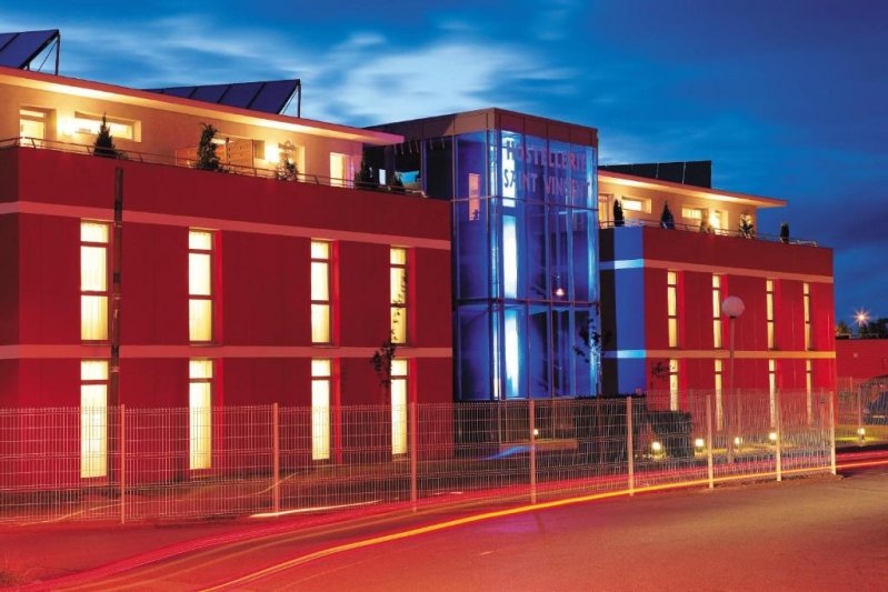 Hostellerie Saint Vincent de Beauvais. 