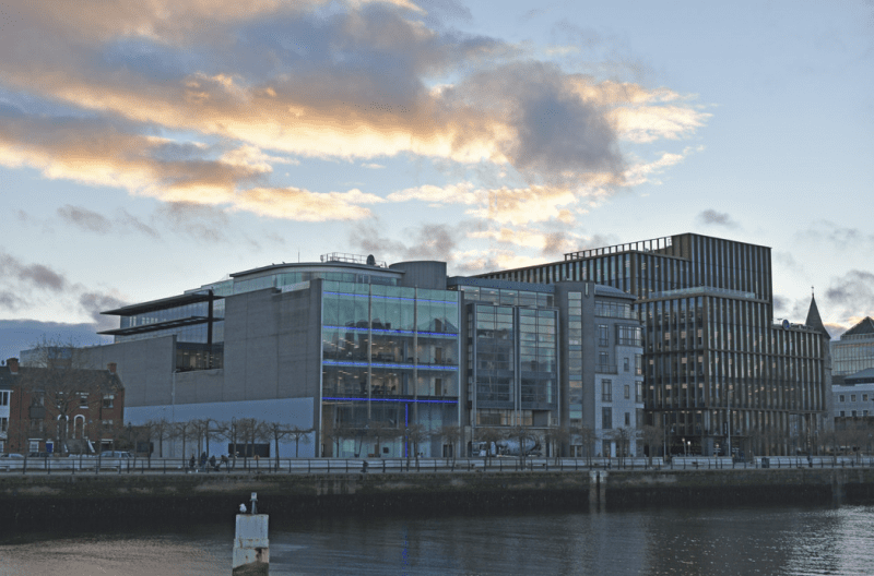 L’immeuble City Way, situé au cœur des Docklands à Dublin, acquis par Corum Origin