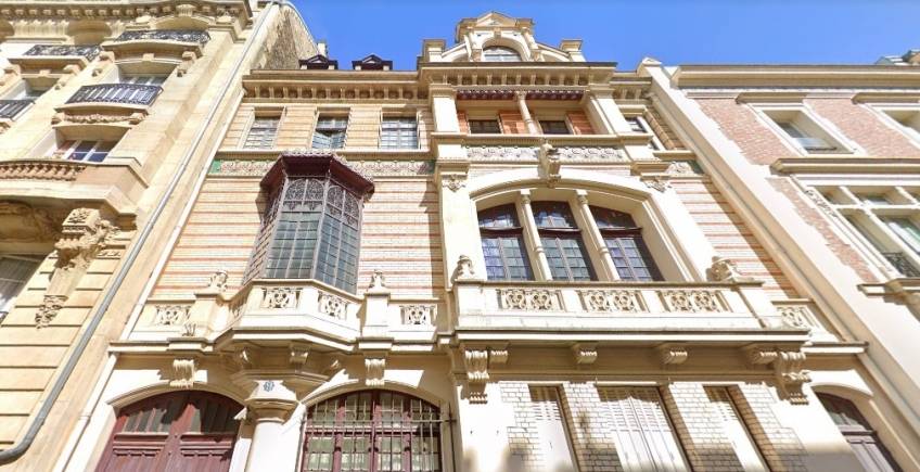 Le très éclectique hôtel particulier du 9 Fortuny, Paris 17. © Google Maps