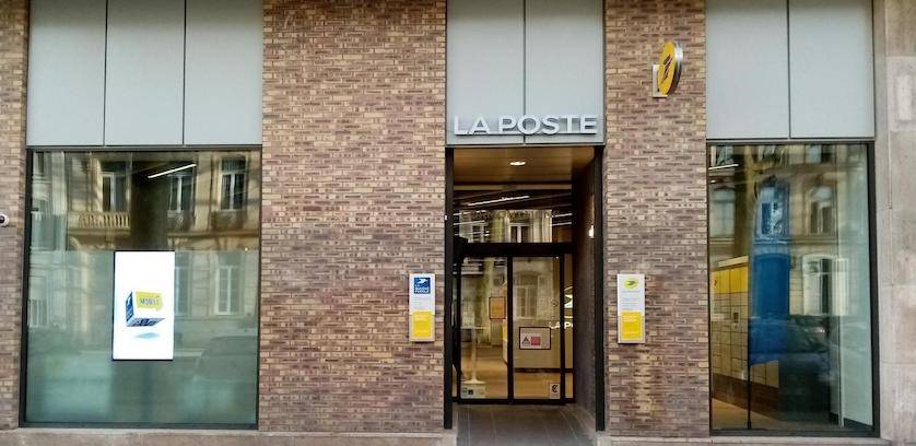 La Poste Lille Cortemontaigne. La Poste Lille Cortemontaigne.