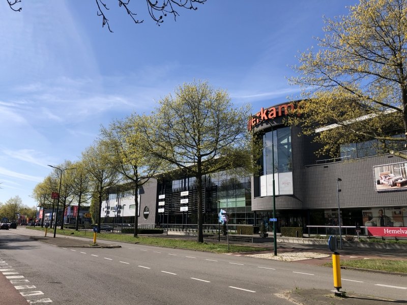 Le magasin d'ameublement Eijerkamp, situé à Veenendaal (Pays-Bas) Le magasin d'ameublement Eijerkamp, situé à Veenendaal (Pays-Bas)