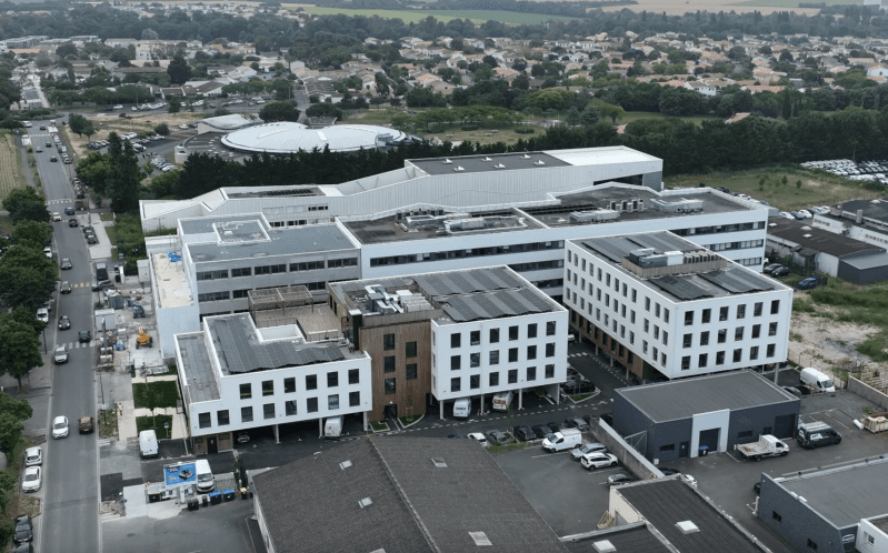 Antarès 1 & 2 au premier plan