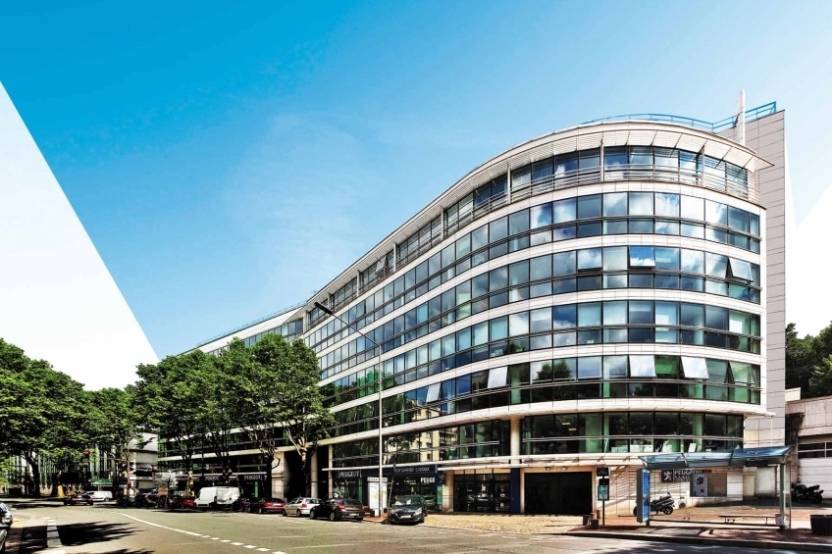 L'immeuble Inspira situé à Issy-les-Moulineaux entre dans le portefeuille de Crédit Suisse.