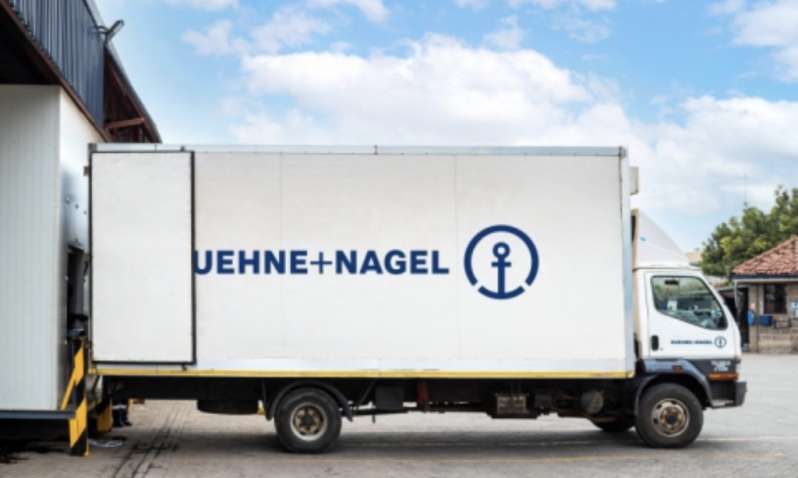 Un camion de Kuehne & Nagel. 