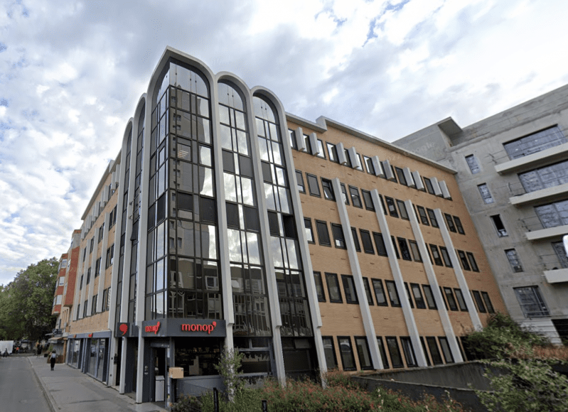  Le 100 rue Martre à Clichy. 