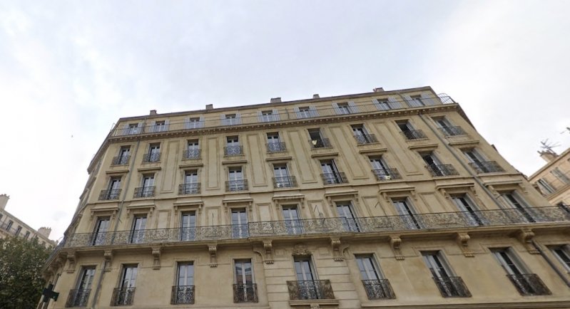 Le 5 Place de la Joliette, à Marseille. Le 5 Place de la Joliette, à Marseille.