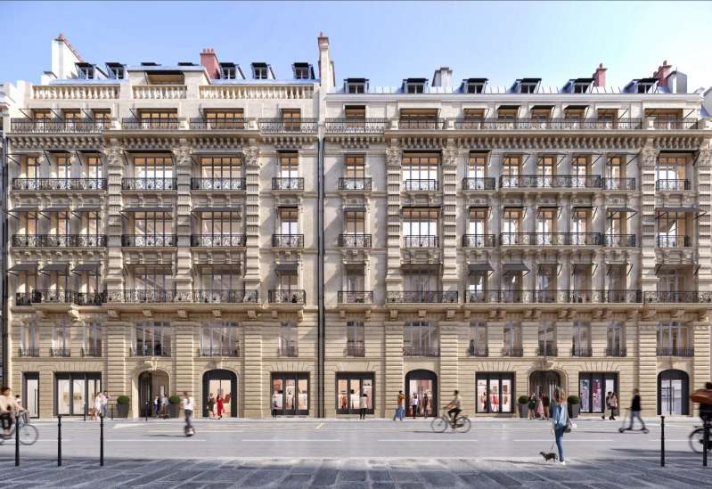 La façade du 64/66 rue Pierre Charron à Paris. 