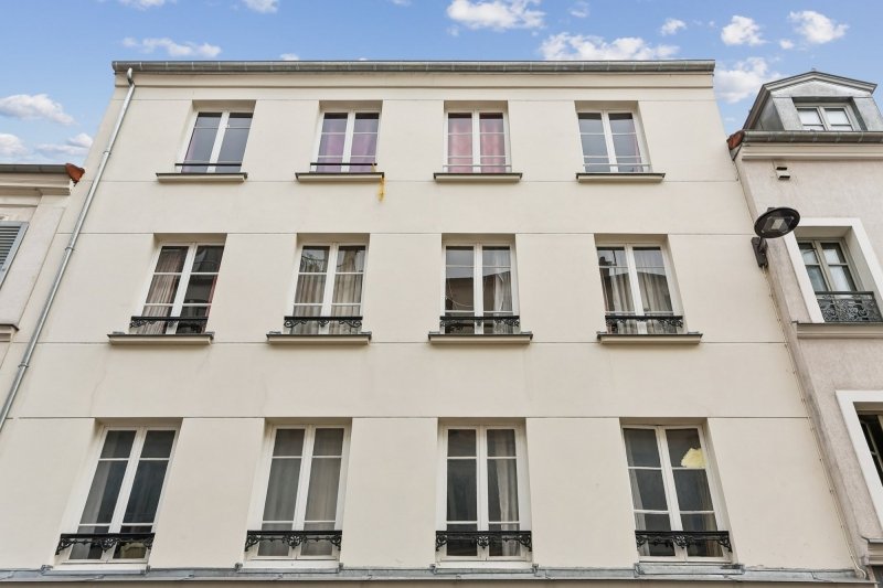 L'immeuble situé au 52 rue de la Réunion à Paris. 