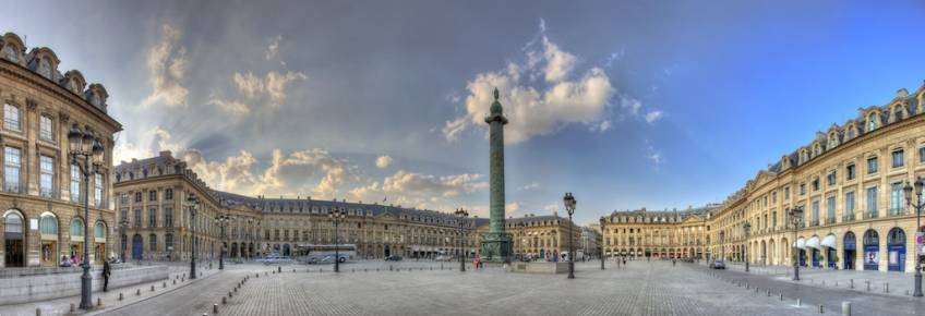 Rares sont les privés à être propriétaire place Vendôme, à Paris. 