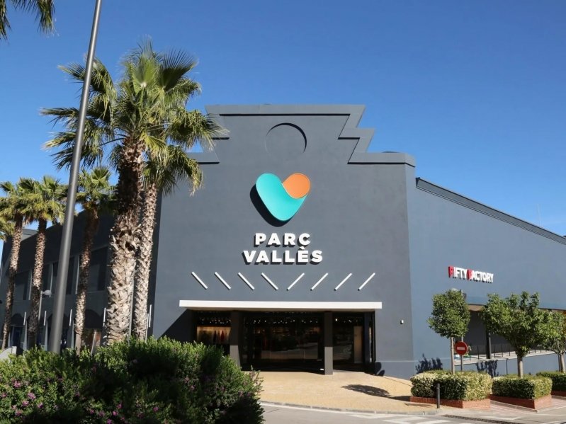 Le retail park Parc Vallès à Barcelone. © Frey Le retail park Parc Vallès à Barcelone. © Frey