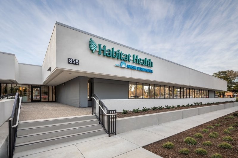 Le 855 Howe Avenue à Sacramento, exploité par Habitat Healthcare